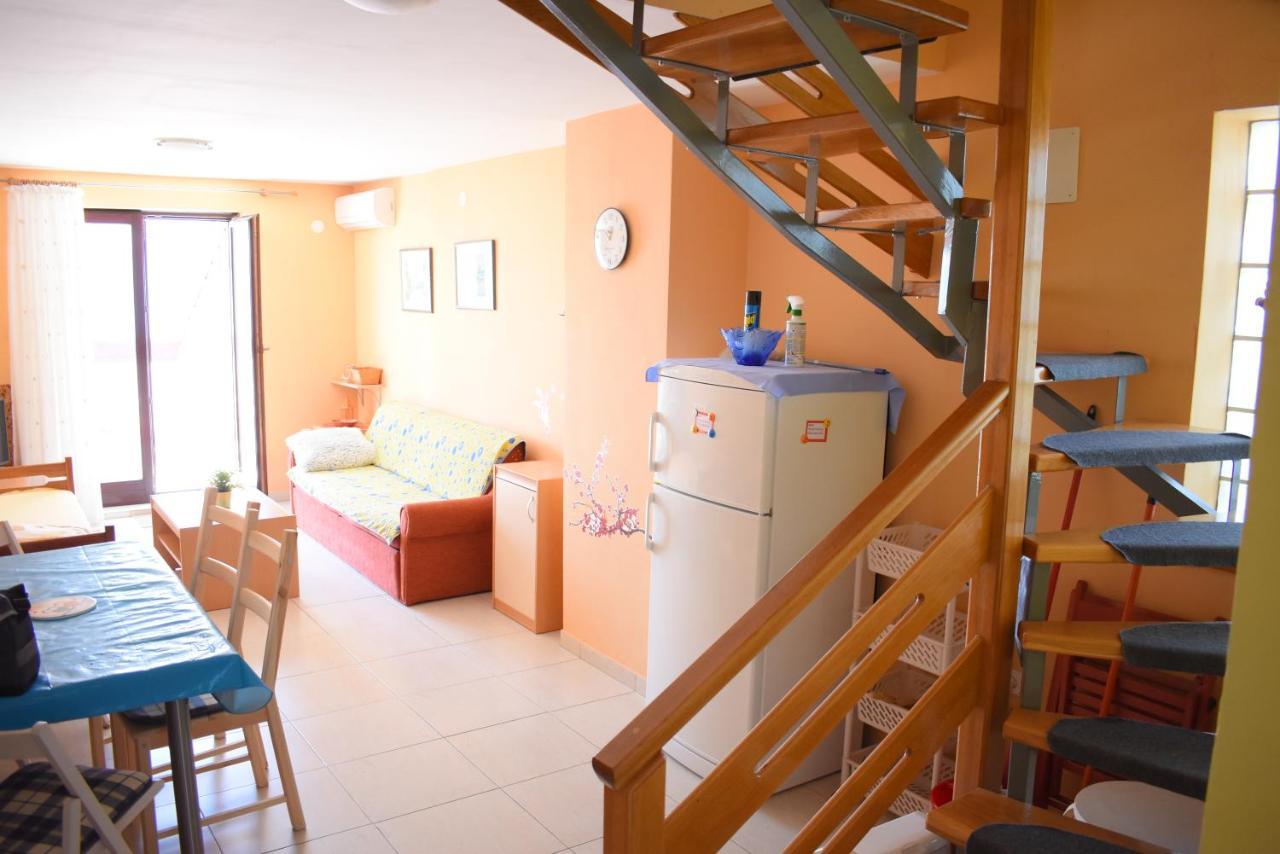 Apartments Pine Diver Pinezići エクステリア 写真